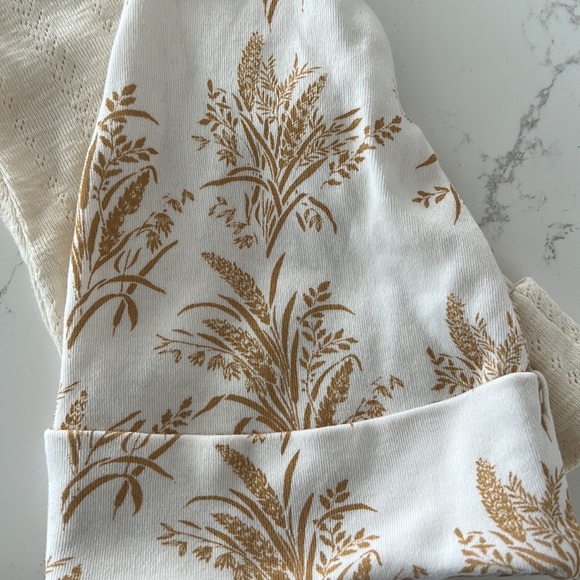 Newborn Kate Quinn Hats - Picture 6 of 6